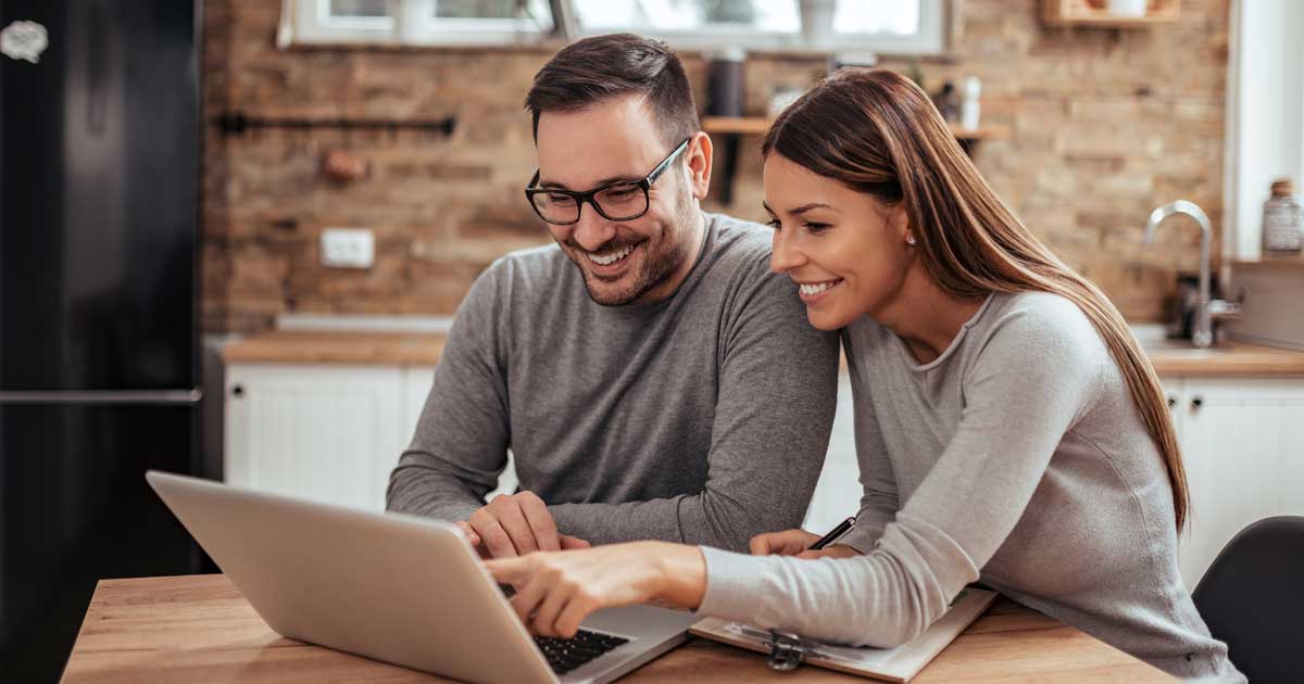 Teure Kredite umschulden und sparen